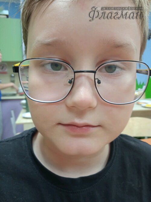 6e4e113e.ID Photo.060238